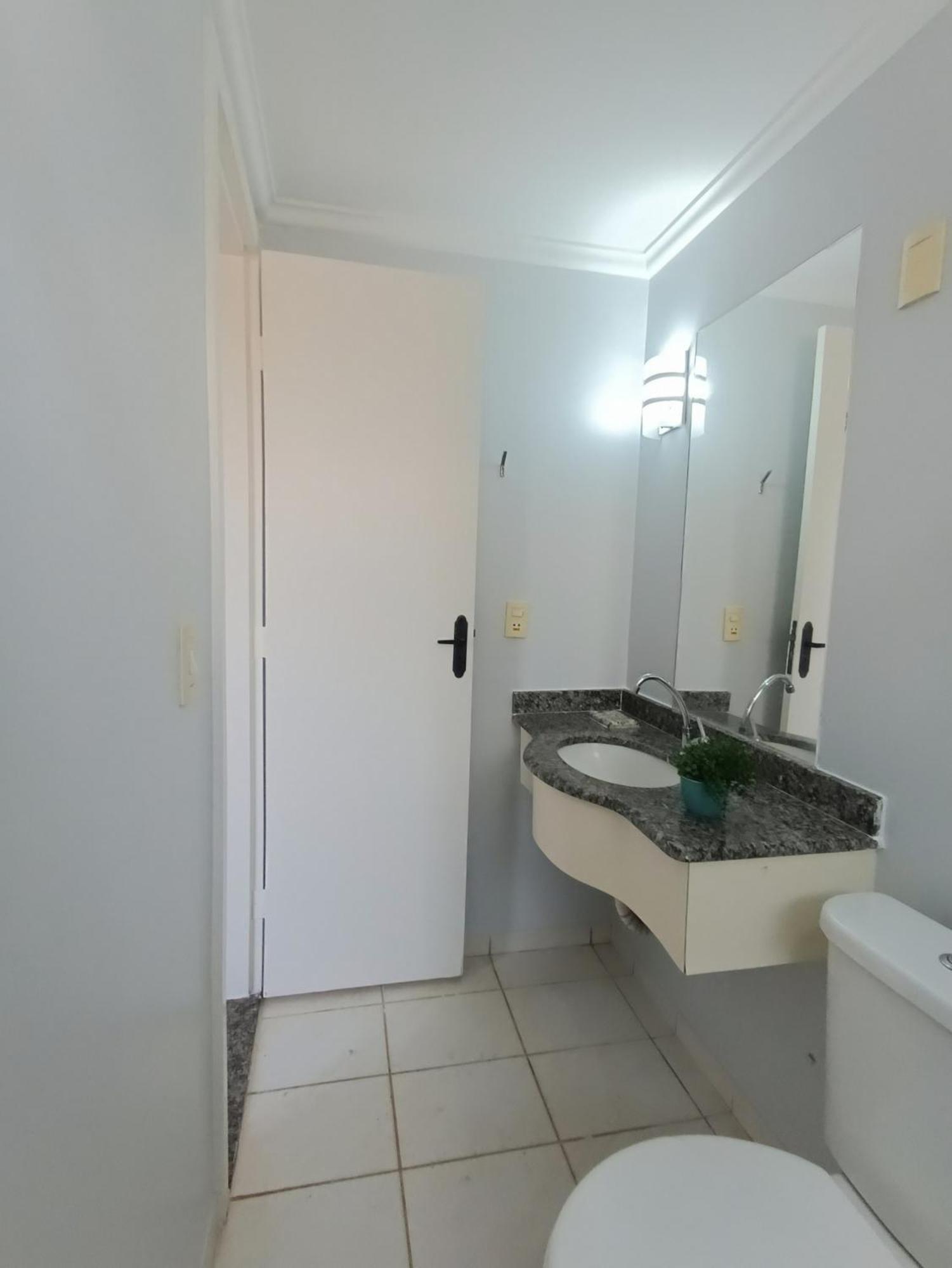 Flat Com Parque Aquatico Apart otel Caldas Novas Dış mekan fotoğraf